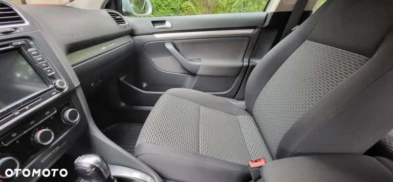 Volkswagen Golf 1.6 TDI BlueMotion Technology DSG Comfortline - 12