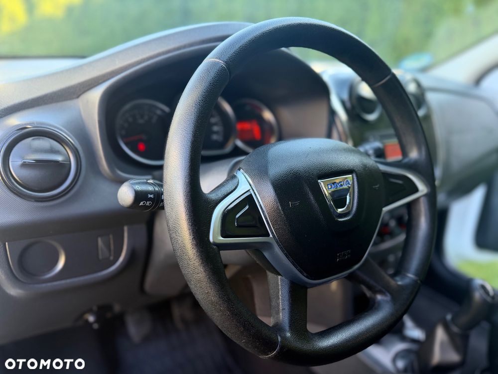 Dacia Sandero SCe 75 Acces - 9
