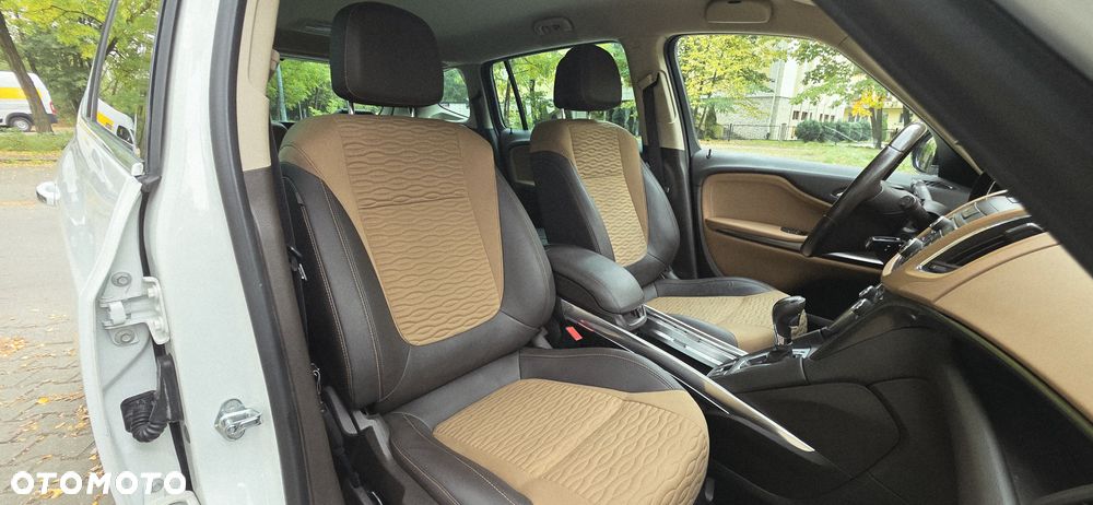 Opel Zafira - 17