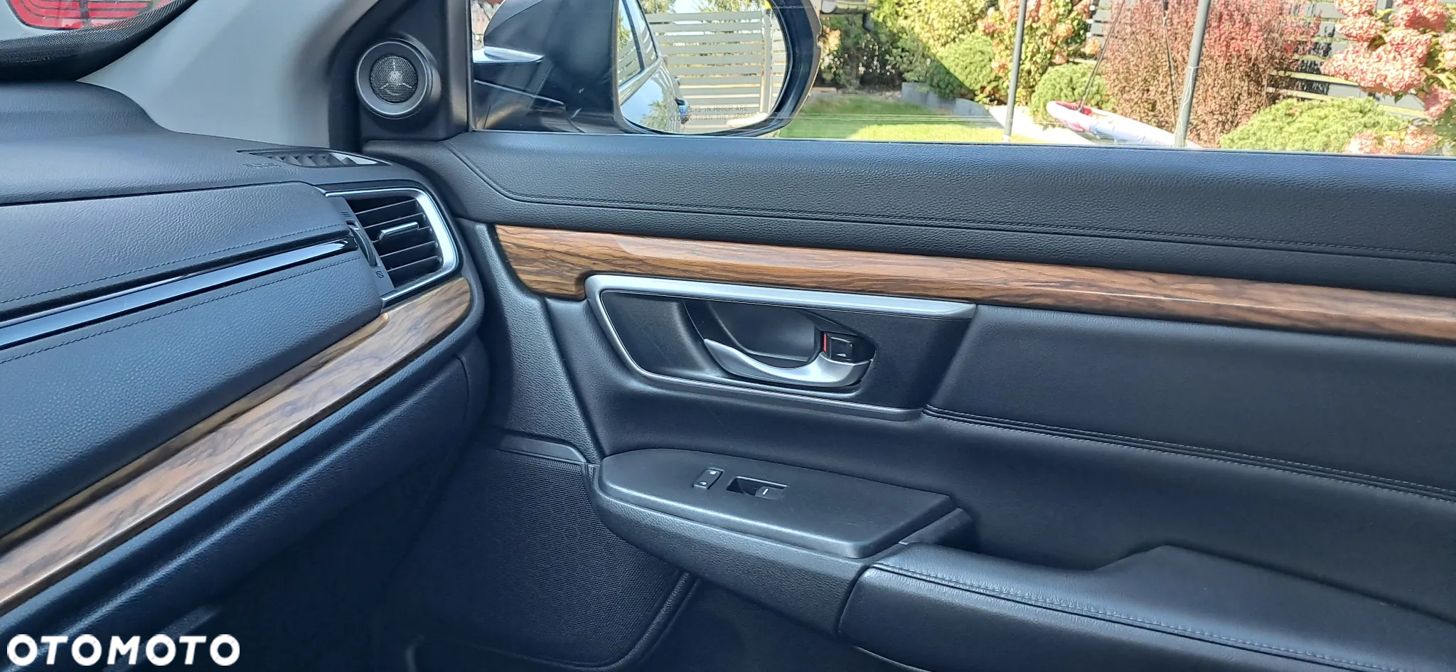 Honda CR-V 1.5T 4WD CVT Executive - 24