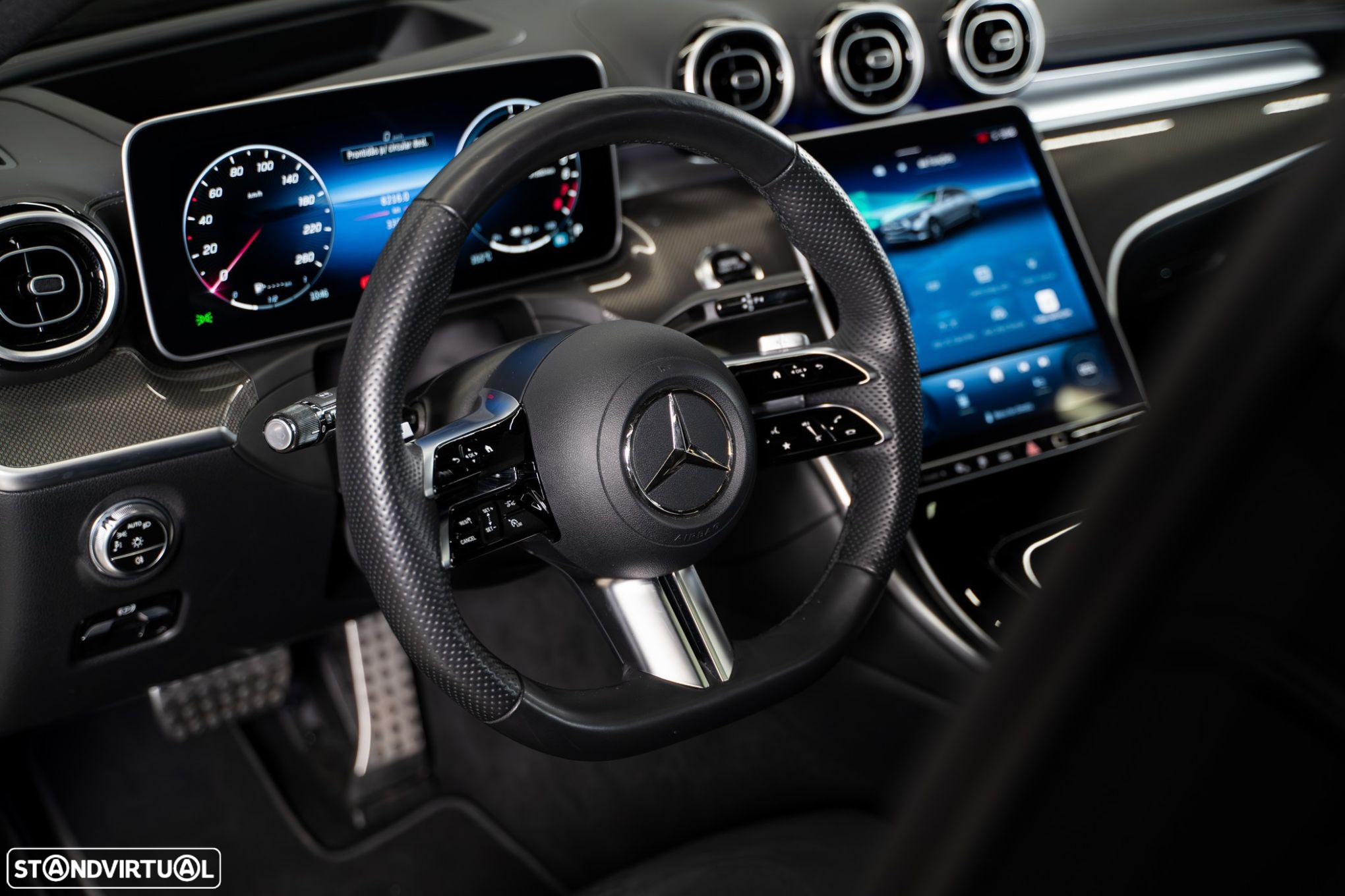 Mercedes-Benz C 300 e AMG Line - 22