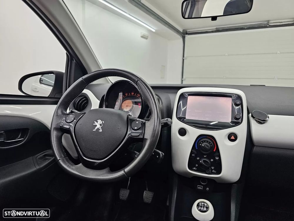 Peugeot 108 1.2 PureTech Allure - 23
