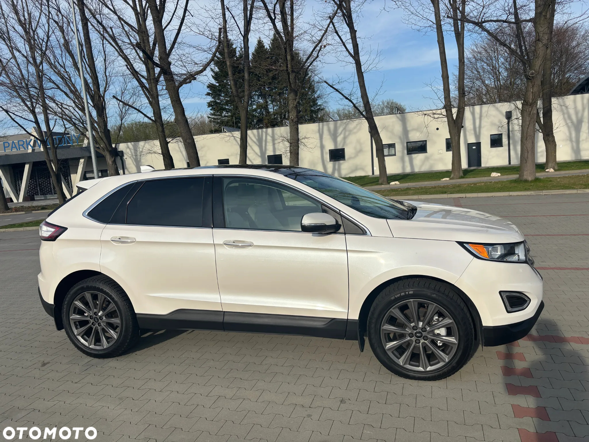 Ford Edge - 13
