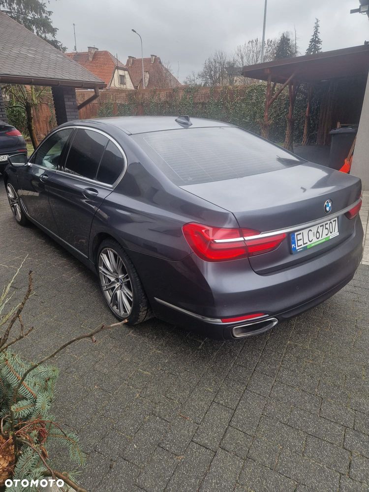 BMW Seria 7 - 5