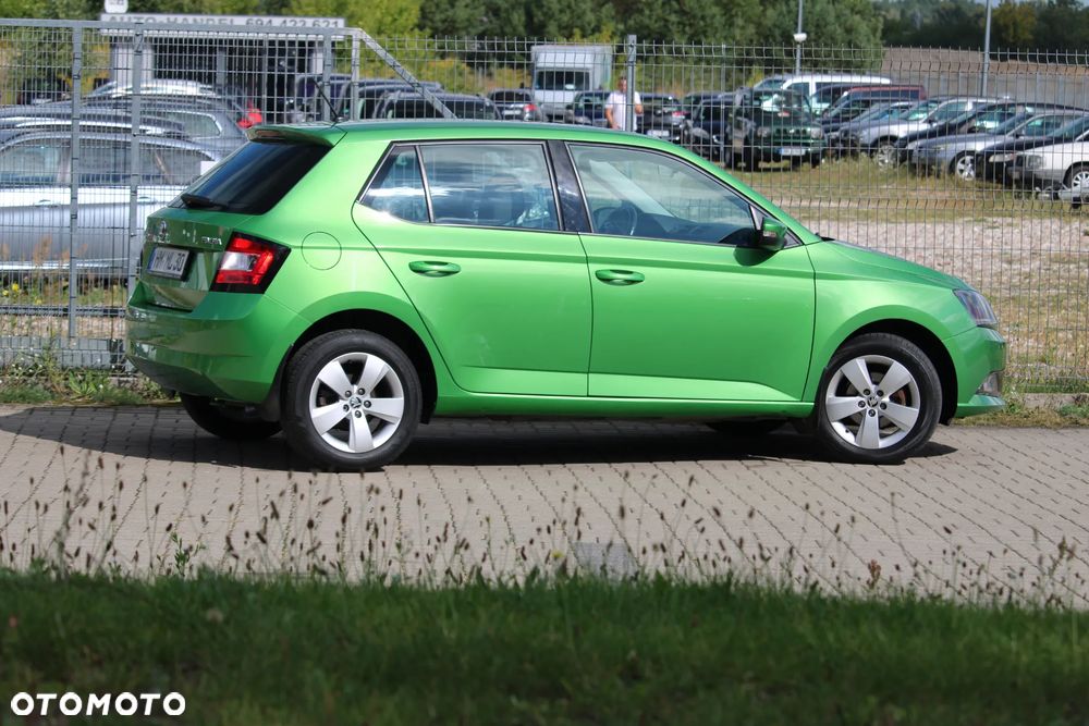 Skoda Fabia - 11