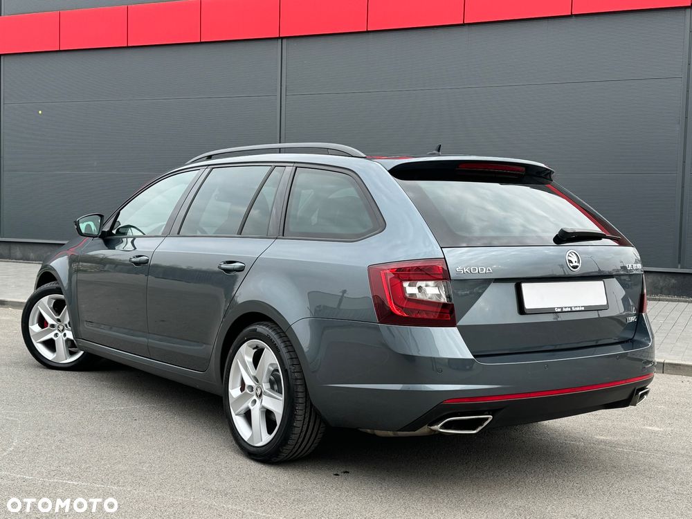 Skoda Octavia 2.0 TDI SCR RS DSG - 4