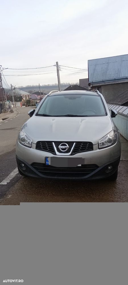 Nissan Qashqai+2 - 3