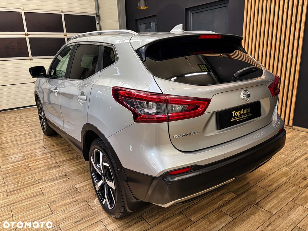 Nissan Qashqai 1.3 DIG-T DCT TEKNA - 9
