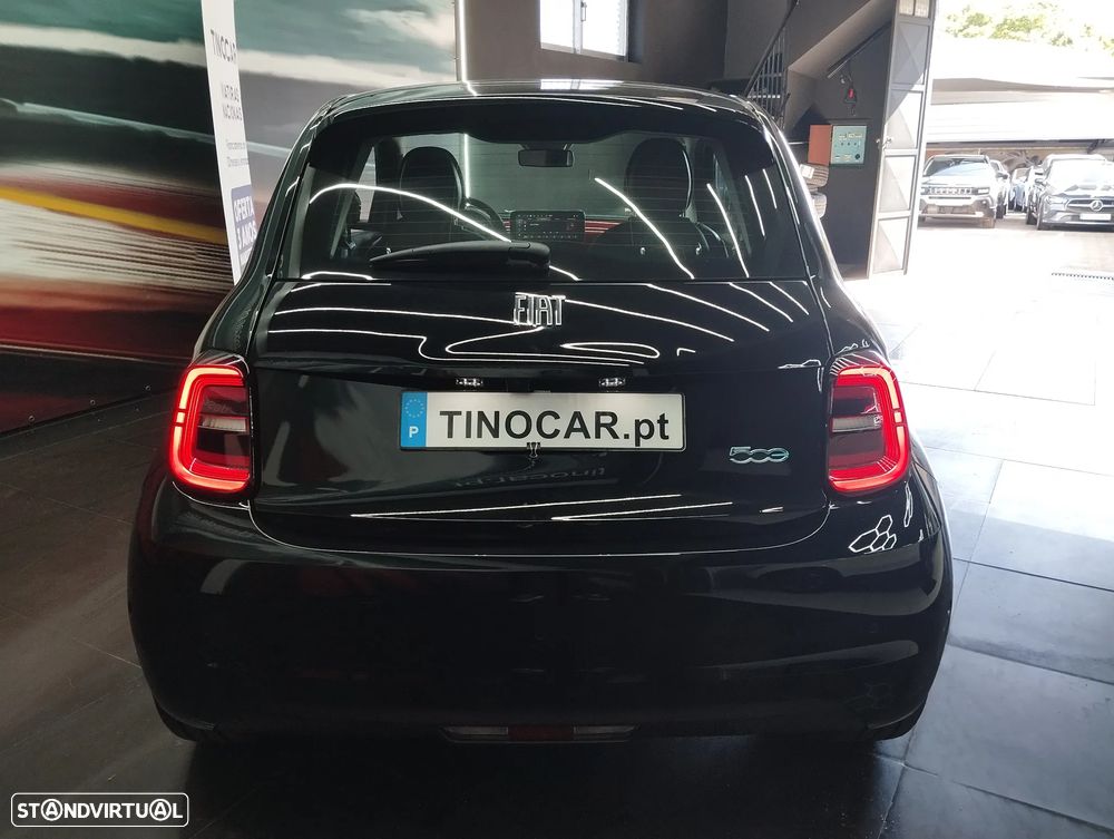 Fiat 500e (RED) - 6