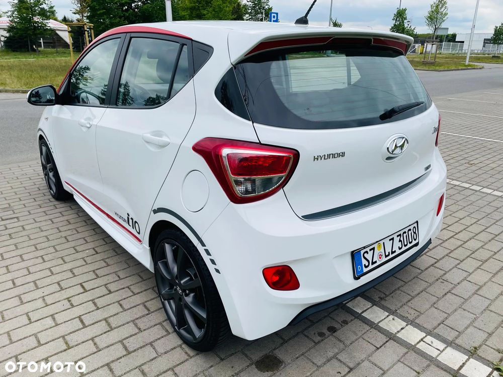 Hyundai i10 1.2 Fifa World Cup Edition - 5