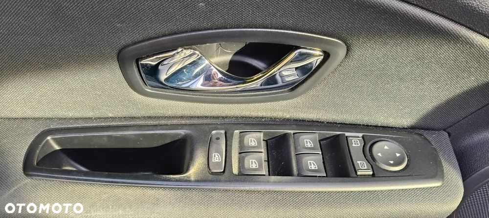 Renault Megane 1.5 dCi Privilege - 12