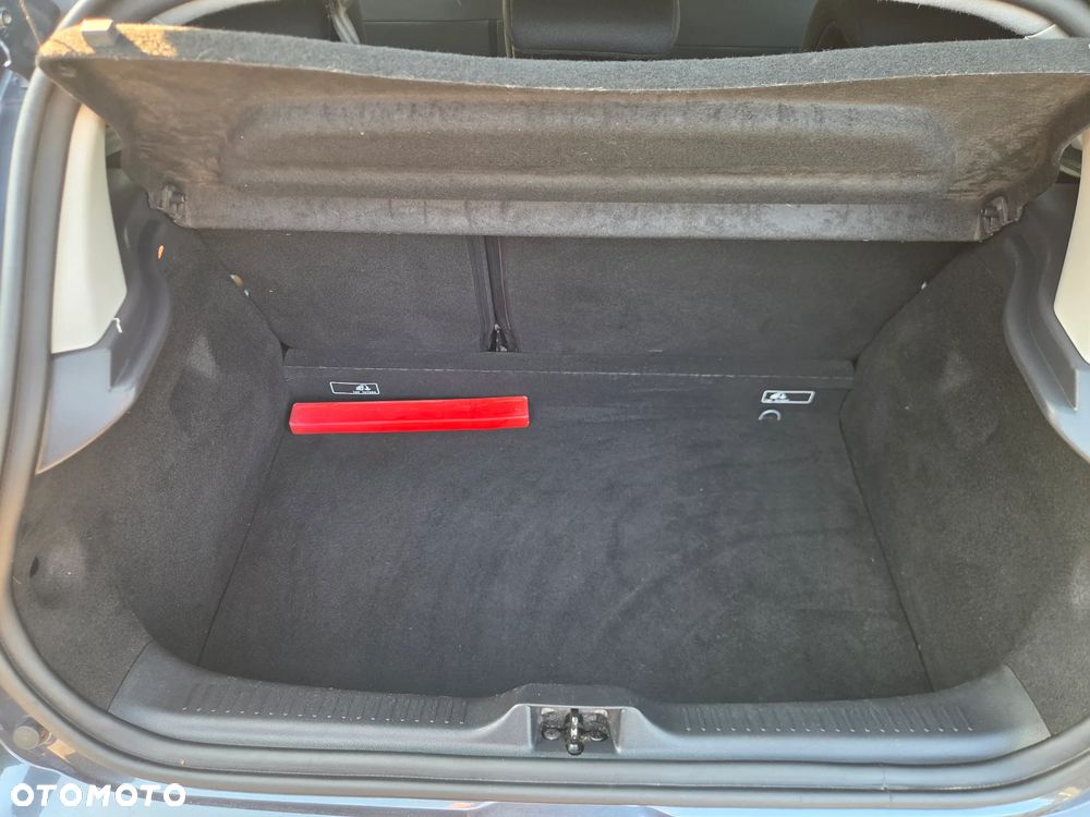 Renault Clio - 17