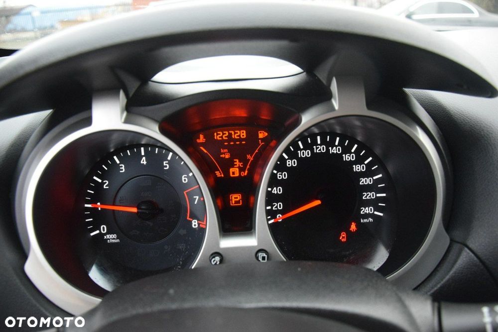 Nissan Juke 1.6 CVT Acenta - 36