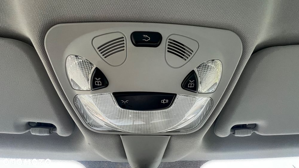 Mercedes-Benz Klasa C - 21