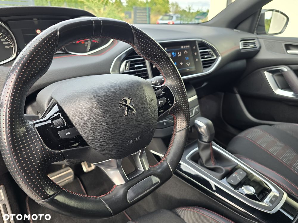 Peugeot 308 BlueHDi 150 EAT6 Stop & Start GT-Line Edition - 21