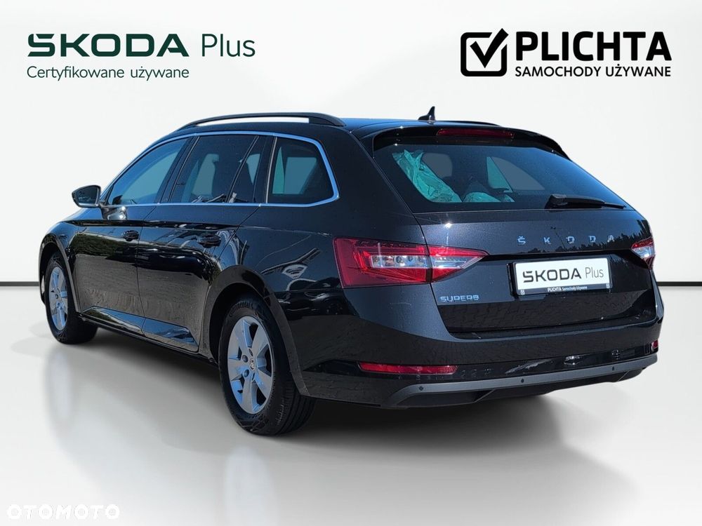Skoda Superb 2.0 TDI SCR Ambition DSG - 8