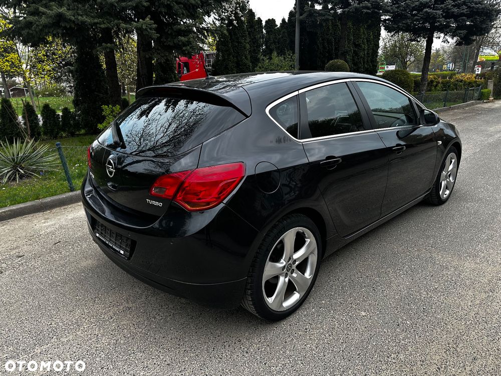 Opel Astra 1.4 Turbo Innovation - 4
