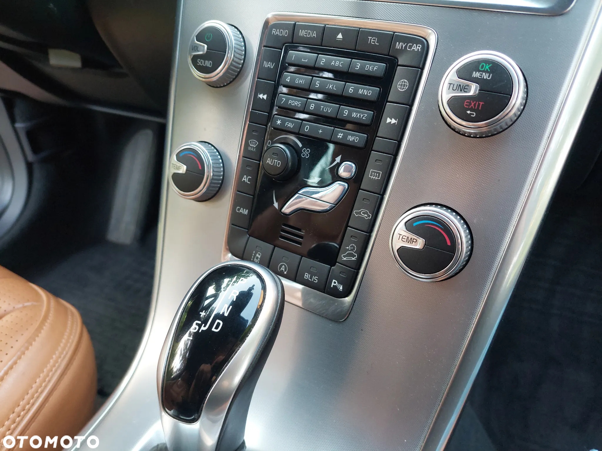 Volvo XC 60 - 13