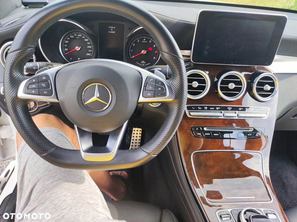 Mercedes-Benz GLC - 7
