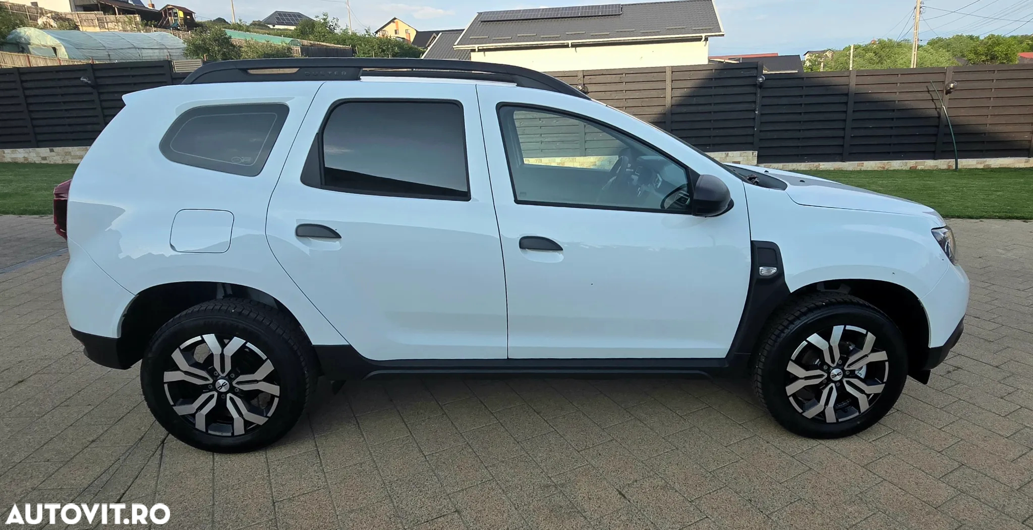 Dacia Duster TCe 100 2WD Comfort - 16