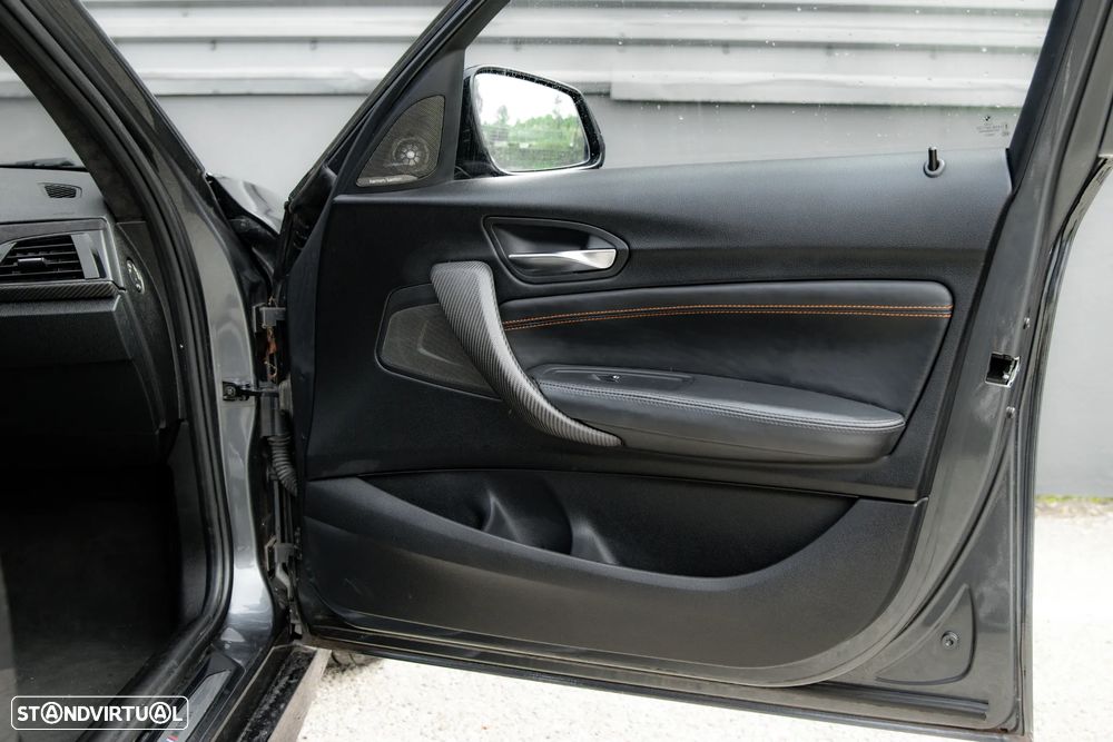 BMW M135i xDrive - 18