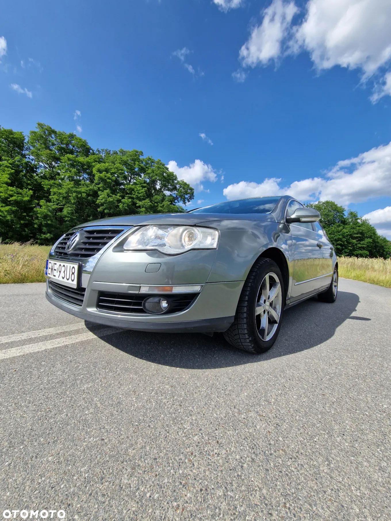 Volkswagen Passat 2.0 TDI Comfortline - 5