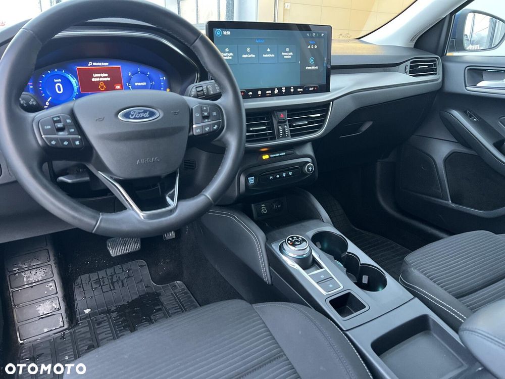 Ford Focus - 23