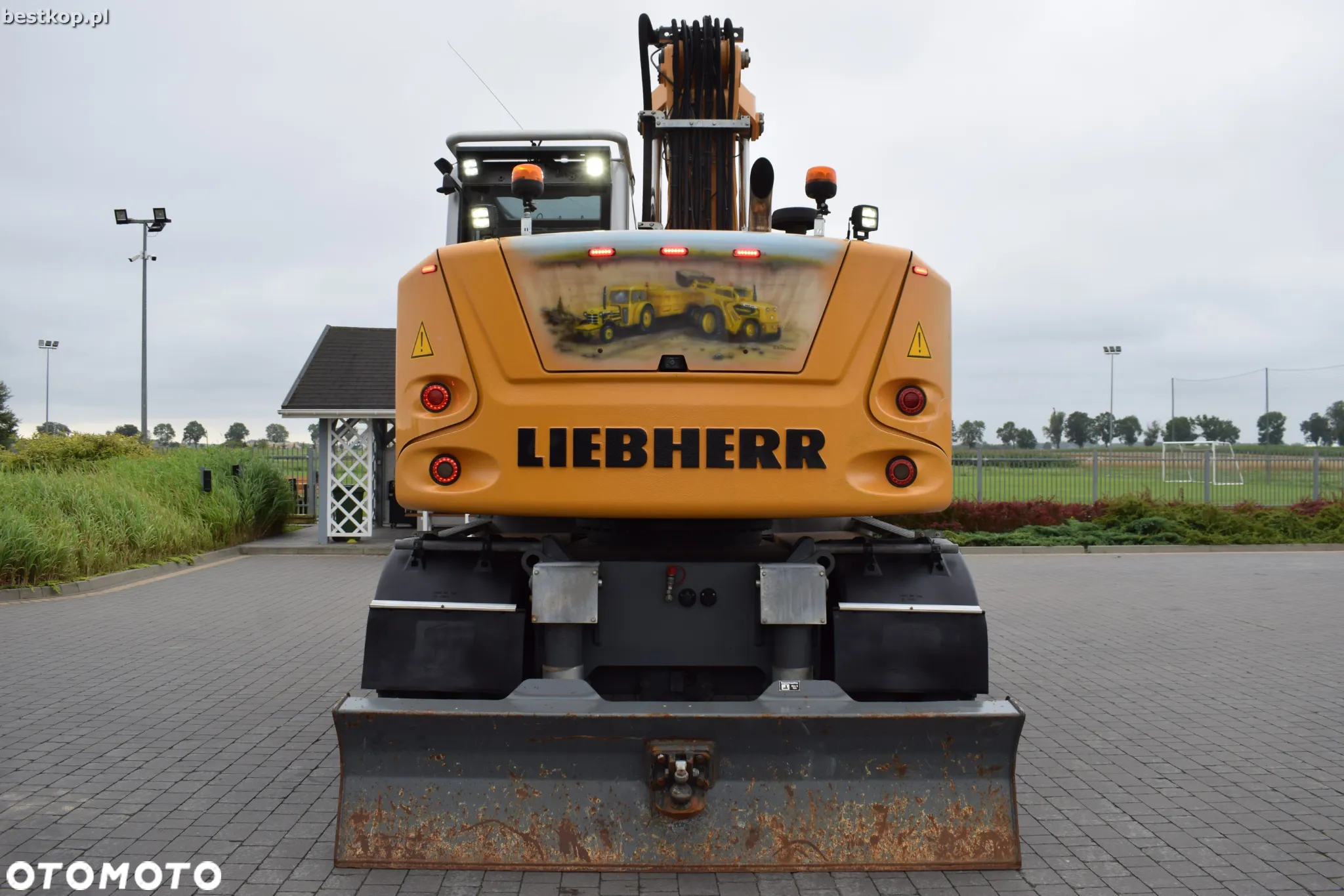 Liebherr A918 Compact Litronic - 10