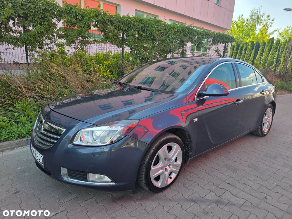 Opel Insignia 2.0 Turbo Cosmo - 4