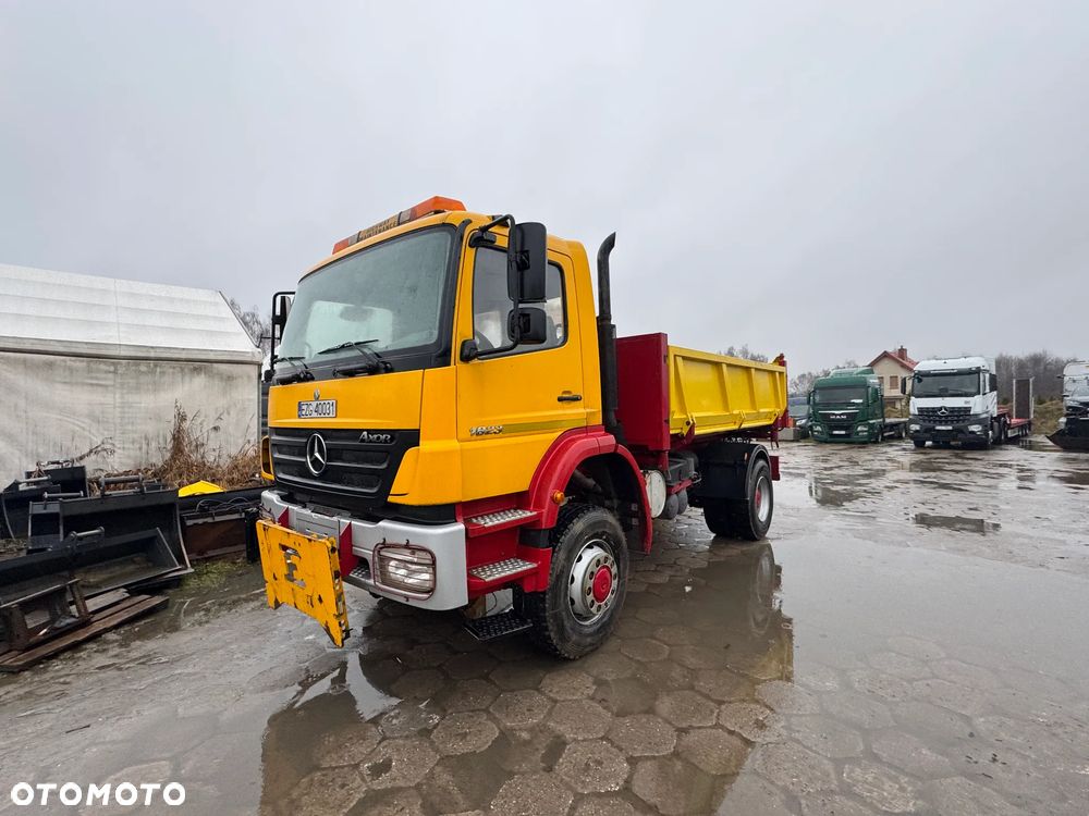 Mercedes-Benz AXOR 1823 4x4 - 1