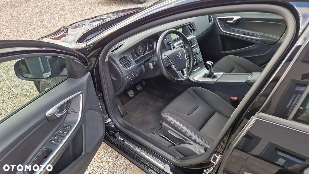 Volvo V60 D2 Kinetic - 8