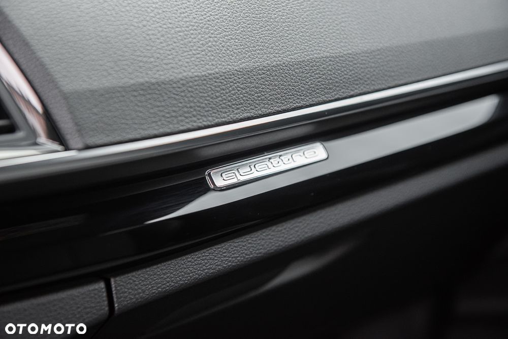 Audi Q5 Sportback 50 TFSIe quattro S tronic S line - 30