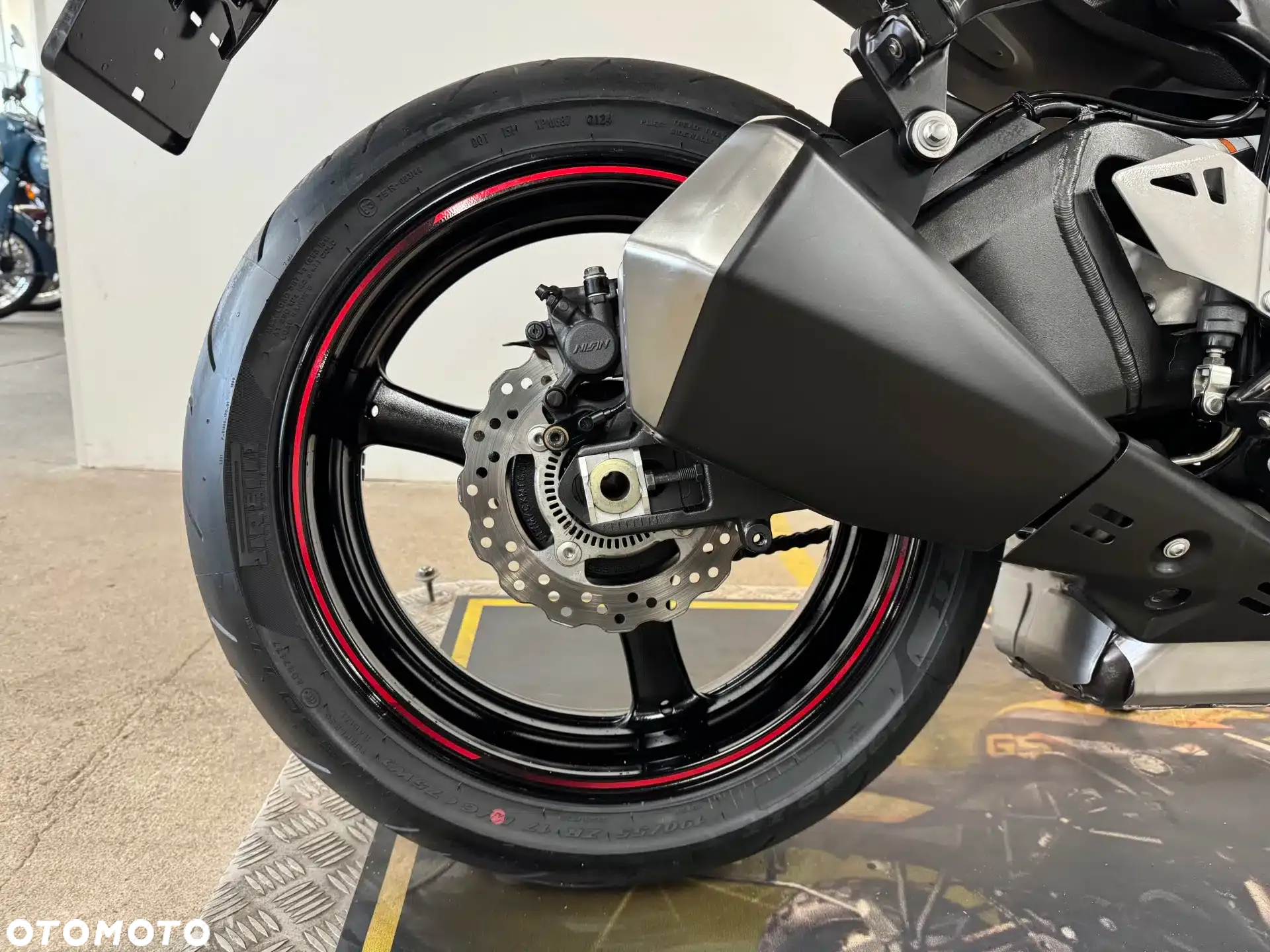 Kawasaki ZX - 17