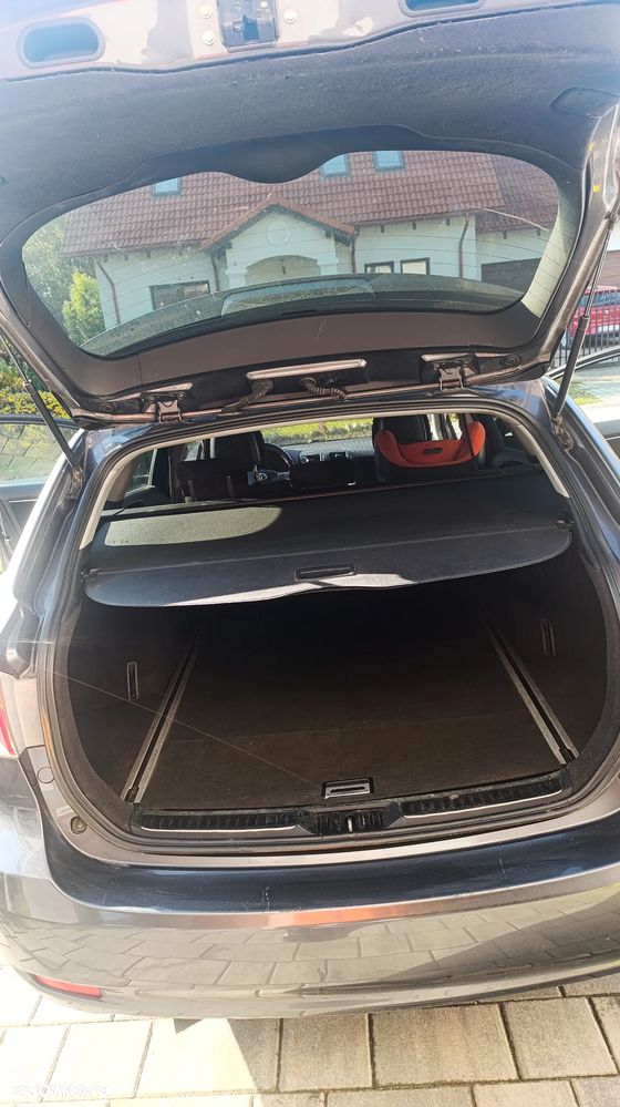 Toyota Avensis - 13