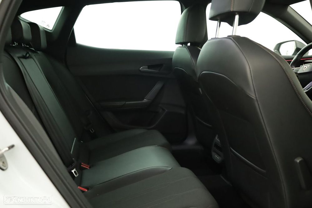 Cupra Formentor 1.5 e-Hybrid DSG - 22