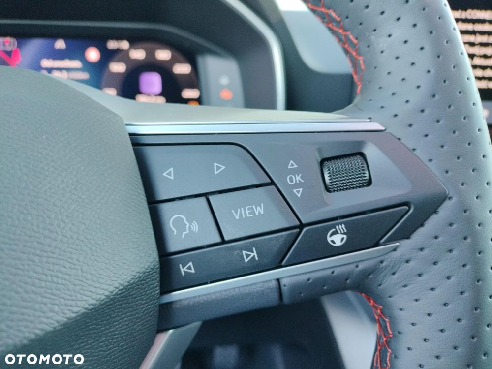 Seat Leon 1.5 eTSI FR DSG - 25