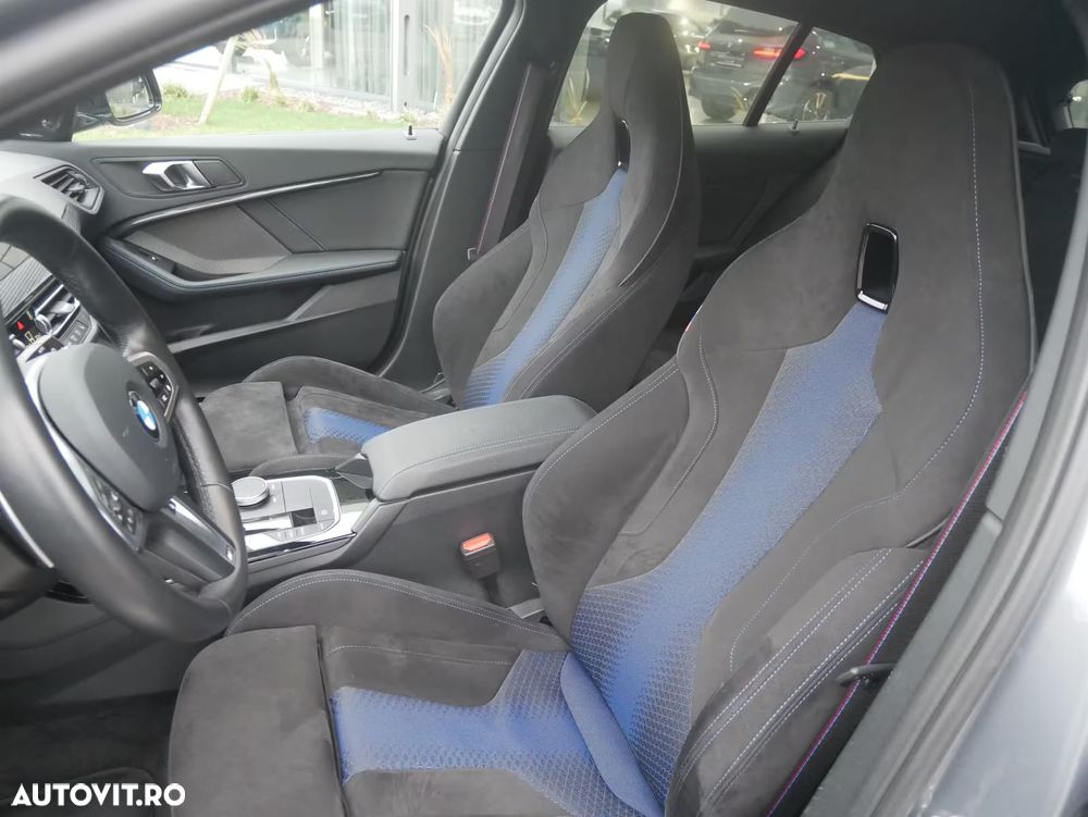 BMW M1 M135i xDrive - 9