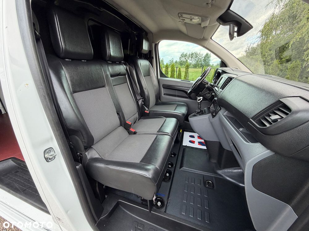 Opel Vivaro - 35