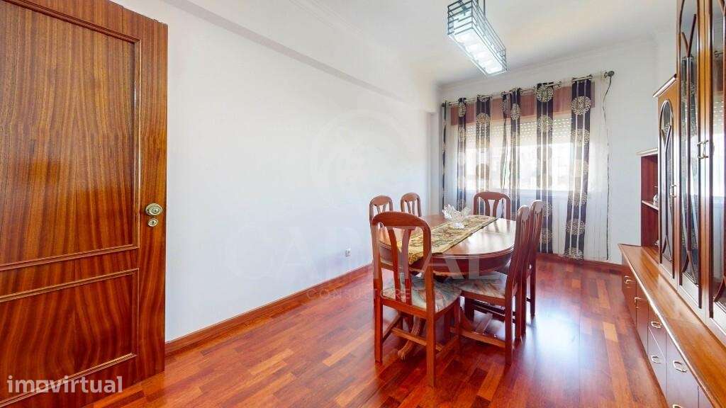 T3 na Arroja com arrecadação e varanda - Viva com espaço, conforto e p - Grande imagem: 4/34