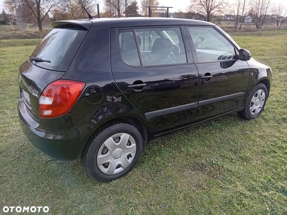 Skoda Fabia 1.4 16V Ambiente - 1