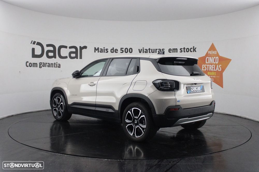 Jeep Avenger 54 kWh Summit - 38
