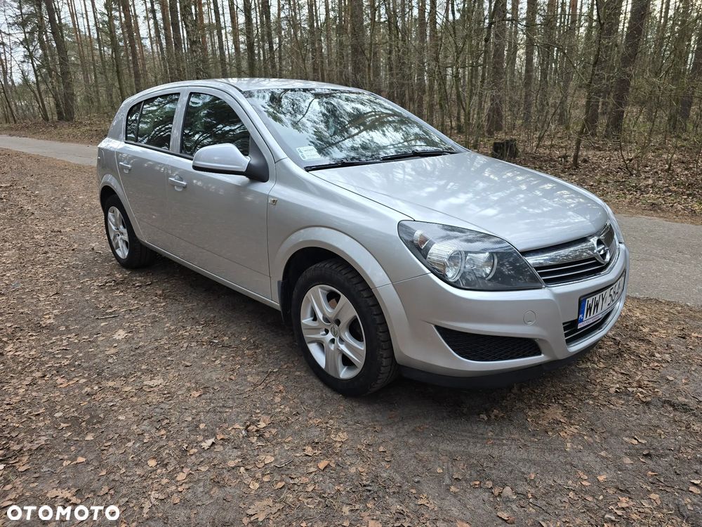 Opel Astra 1.6 Edition - 1