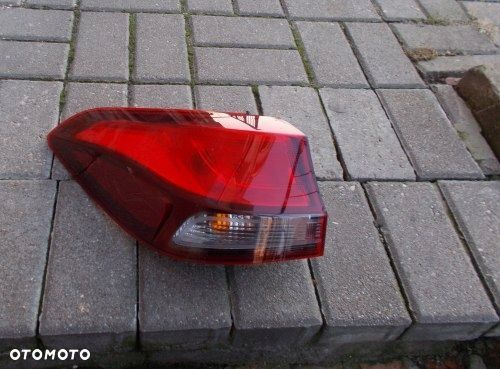 HYUNDAI I30 III 17- KOMBI LEWA TYLNA LAMPA ORYGINAŁ - 1