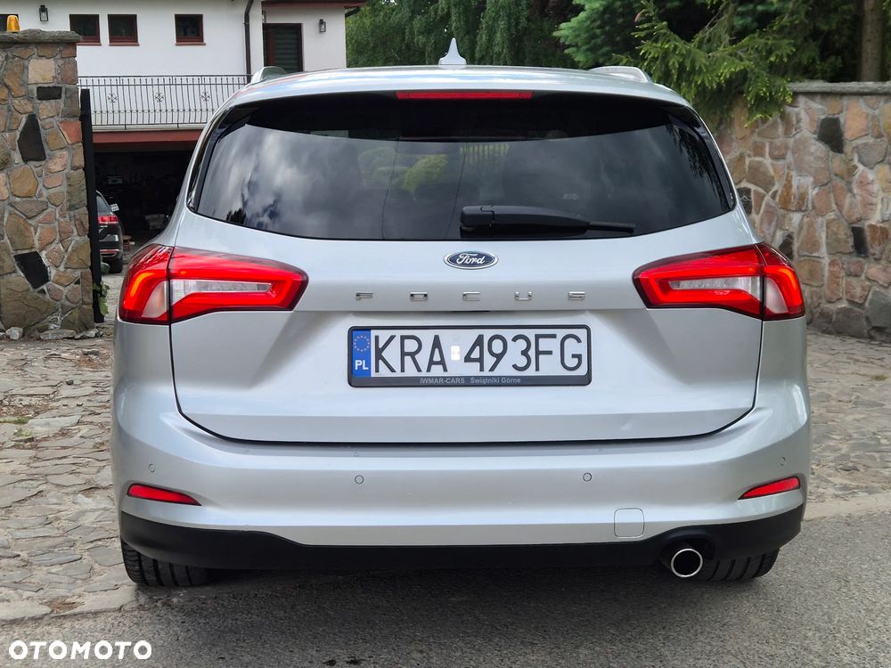 Ford Focus 1.5 EcoBlue Start-Stopp-System TITANIUM DESIGN - 21