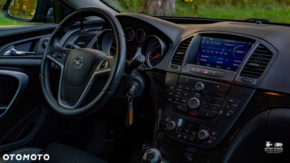 Opel Insignia - 8