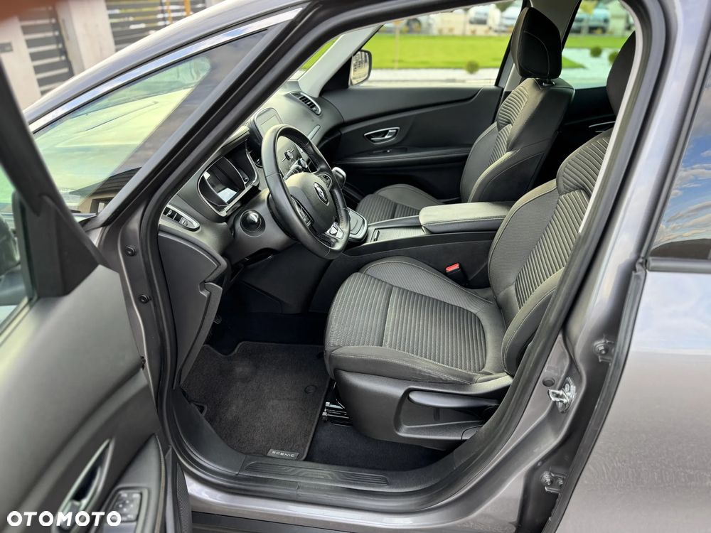 Renault Scenic - 21