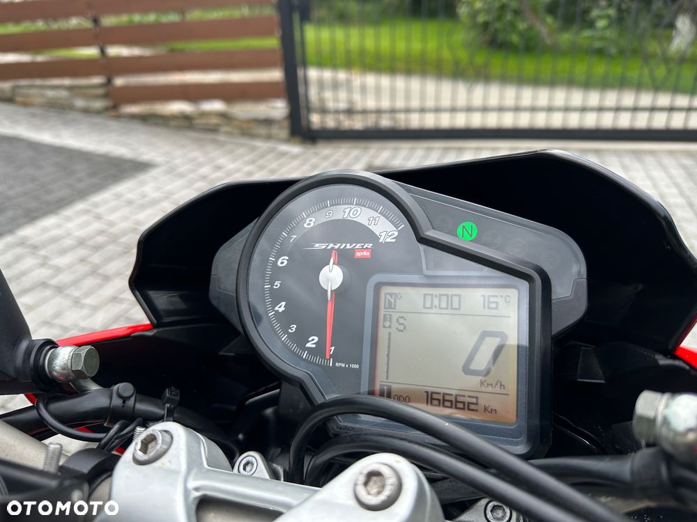 Aprilia Shiver - 15