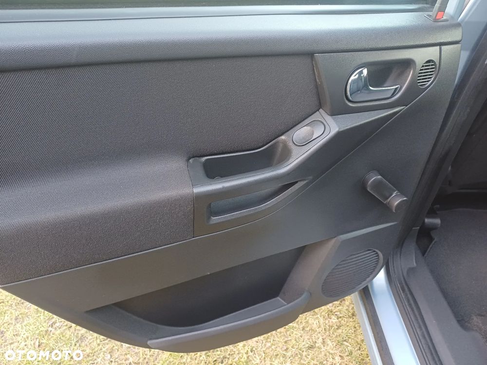 Opel Meriva 1.4 - 22