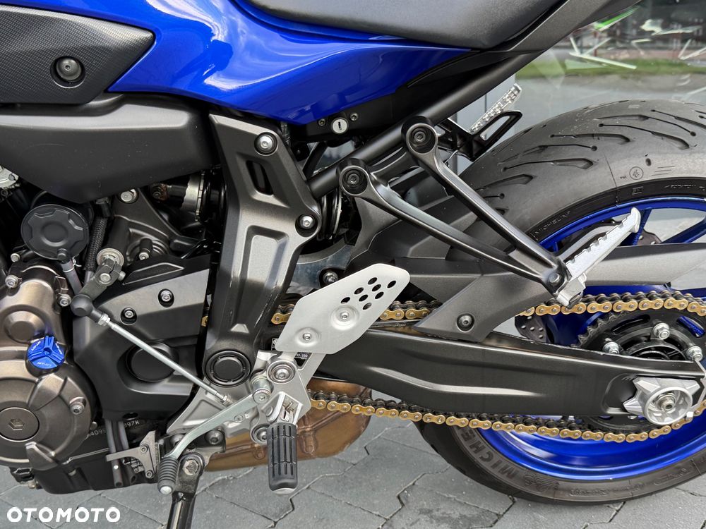 Yamaha MT - 32