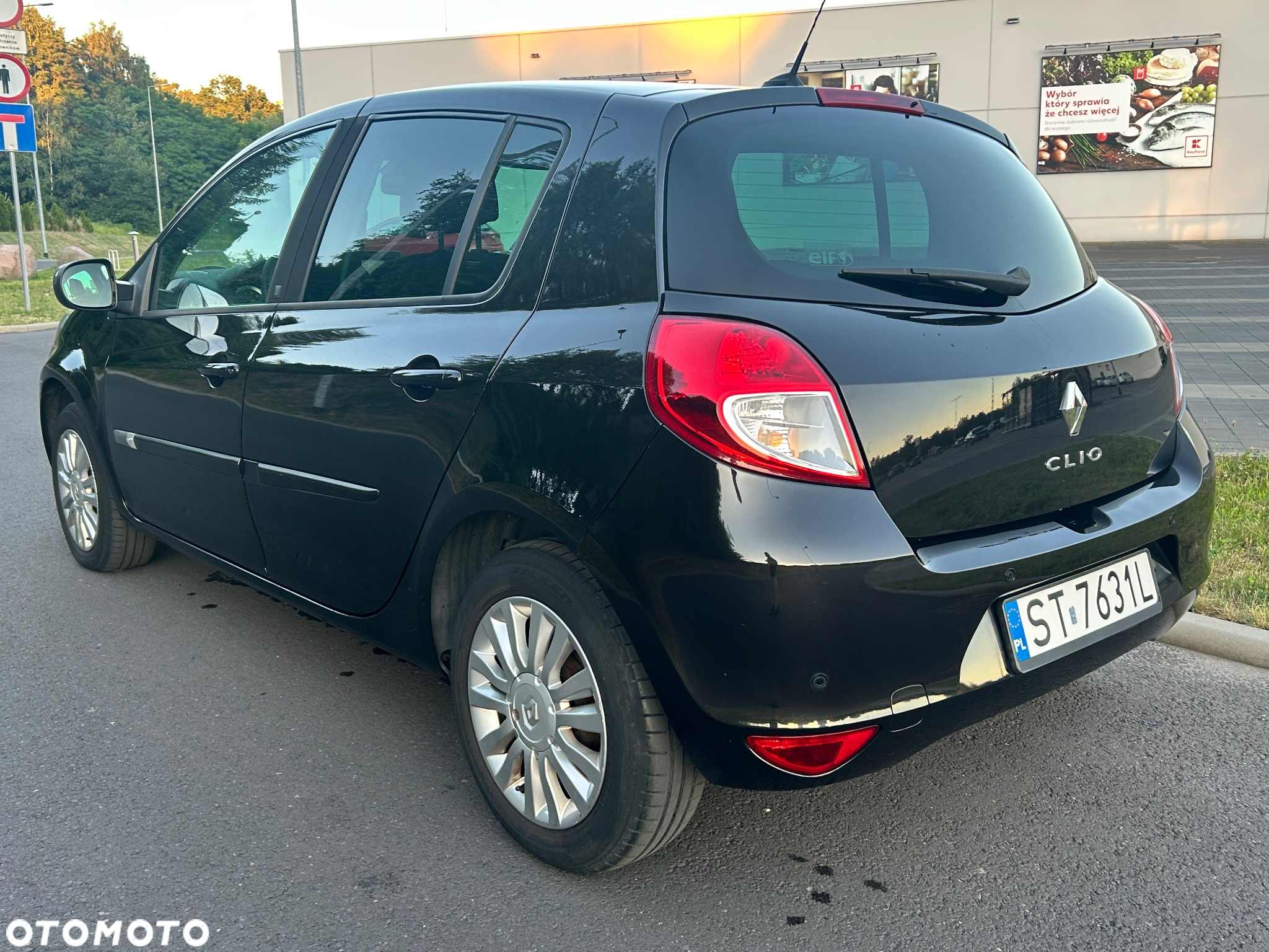 Renault Clio 1.2 16V Dwudziestka Euro5 - 7